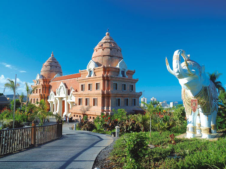 Transfer to Siam Park from the North Area with Admission
