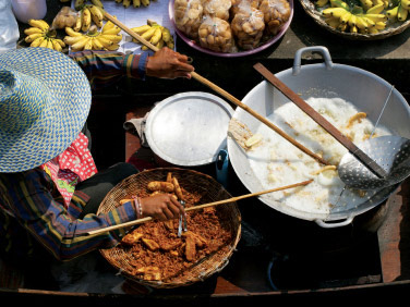 Half Day Damnoen Saduak Floating Market Tour