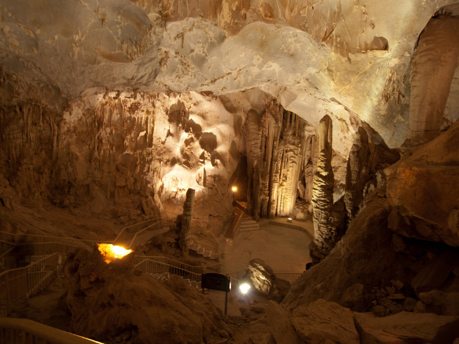 Garcia Caves