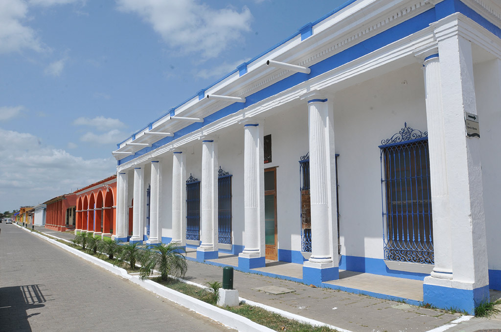 Tlacotalpan and Alvarado Tour