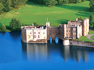  Leeds Castle, Canterbury, Cliffs of Dover and Greenwich Tour with Thames Cruise ( Tour with Canterbury Cathedral entry)