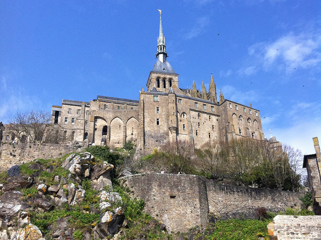 Mont Saint-Michel Audio-guided Tour - from Paris