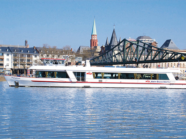 Frankfurt Panorama Cruise