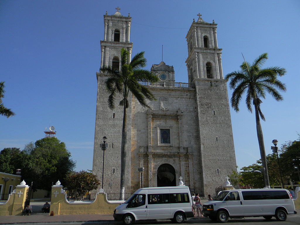 Chichen Itza, Cenote, Lunch and Valladolid Tour - Cancun (and vicinity)