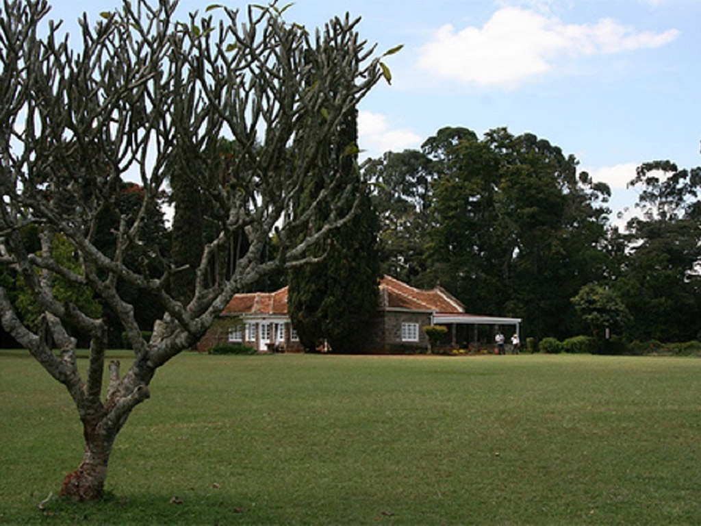 Visit of Karen Blixen Museum and the Giraffe Centre - Nairobi