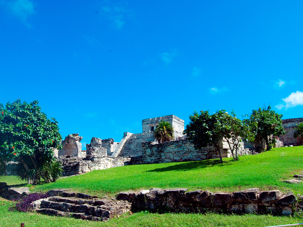 Discover Tulum and Xel-Ha - Cancun (and vicinity)
