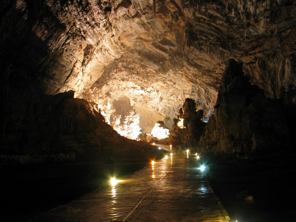 God Caves & Quintas Carolinas