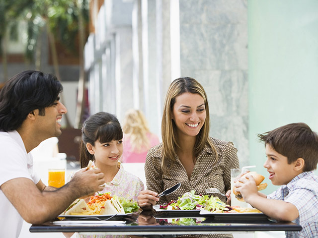 Kids Eat Free Card - Over 100 Participating Restaurants - Orlando - Florida