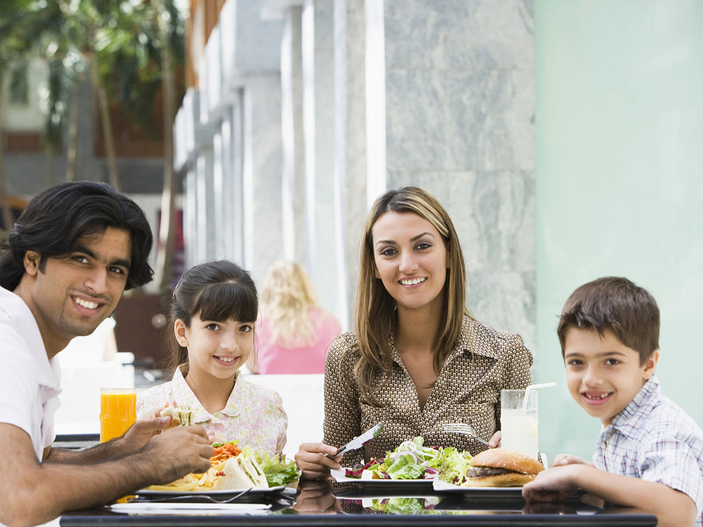 Kids Eat Free Card - Over 100 Participating Restaurants - Orlando - Florida