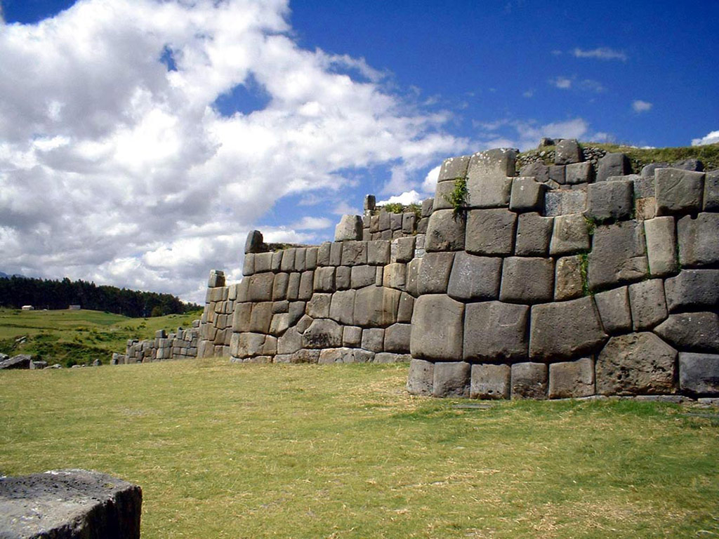 Discover Cusco City and Nearby Archaeological Sites
