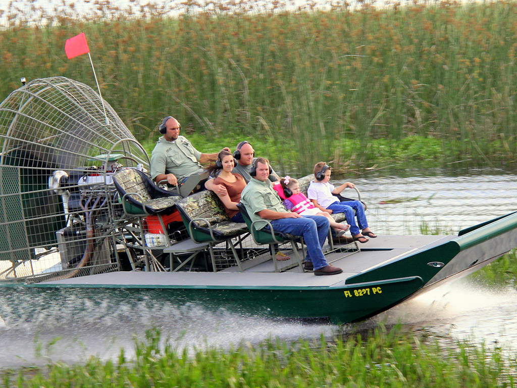 Wild Florida Airboat Tour in English