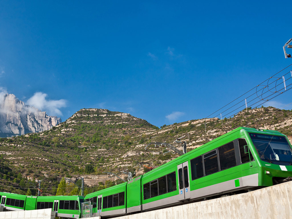 Barcelona Highlights: Visit Montserrat via Cogwheel Train - Full-Day Tour
