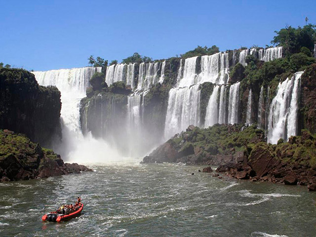 Macuco Floating Safari - Iguazu Falls