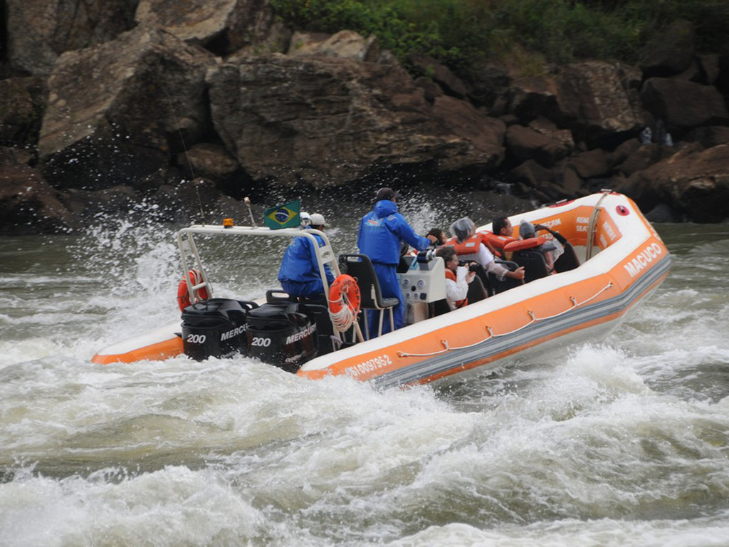 Macuco Floating Safari - Iguazu Falls