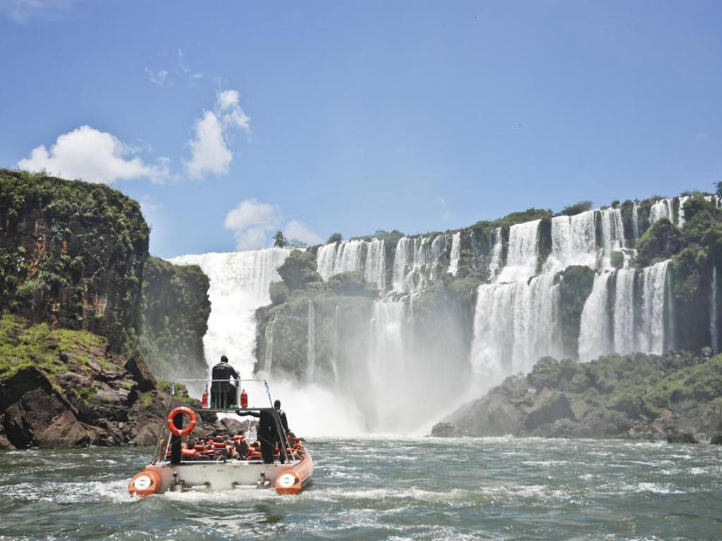Macuco Floating Safari - Iguazu Falls