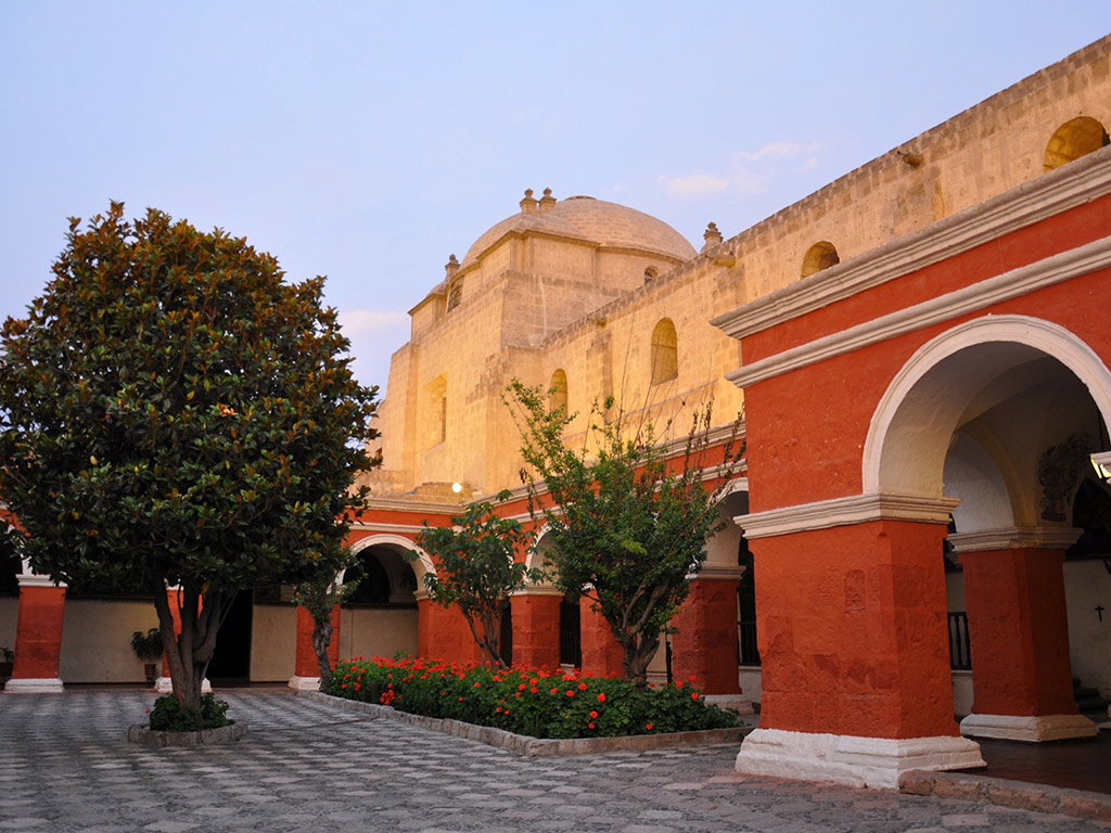 Arequipa City and Santa Catalina - Half Day Tour 