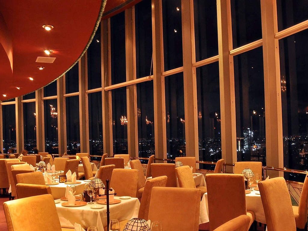 Dinner at Bellini Revolving Restaurant and Garibaldi Show