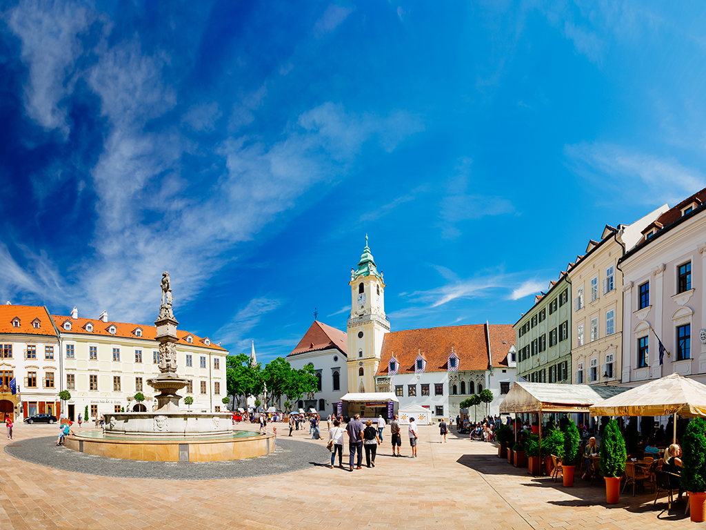 Bratislava by Bus and Boat