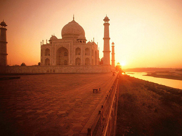 Agra City Tour with Taj Mahal, Itmad-ud-daulah and Agra Fort - Private Tour