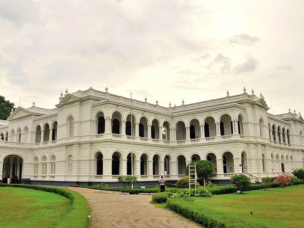 Discover Colombo City - Private Tour