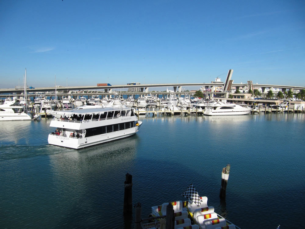 City Tour and Biscayne Bay Cruise - Miami