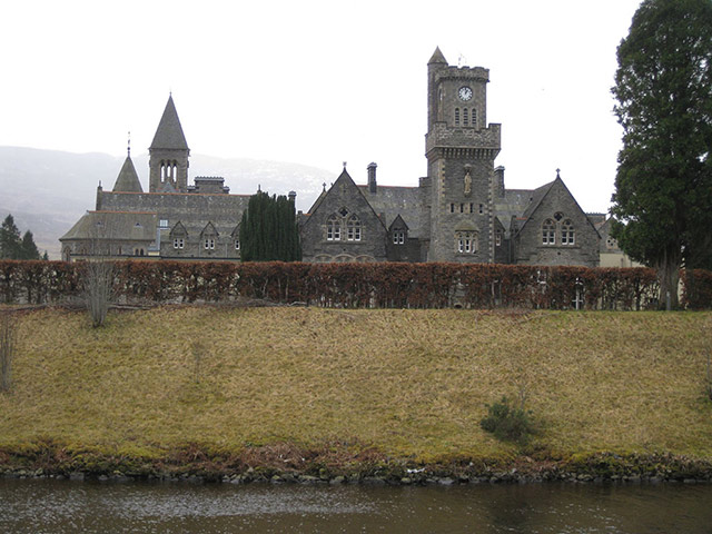 Loch Ness, Glencoe and the Highlands -  Small Group Tour