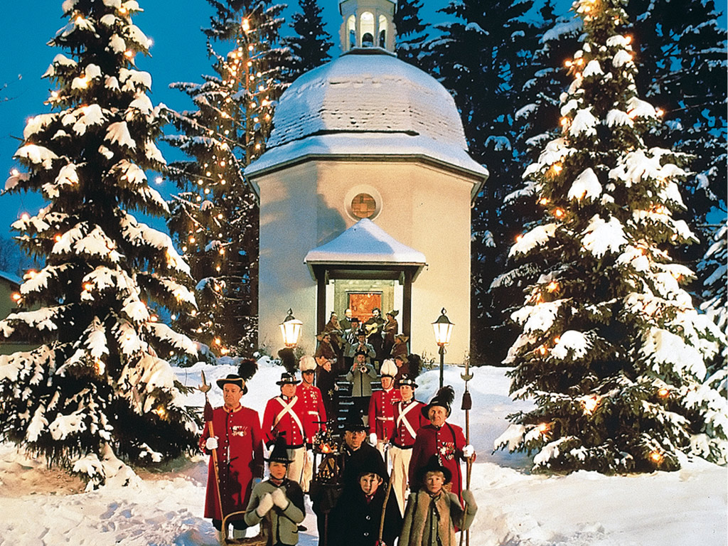 Silent Night Tour