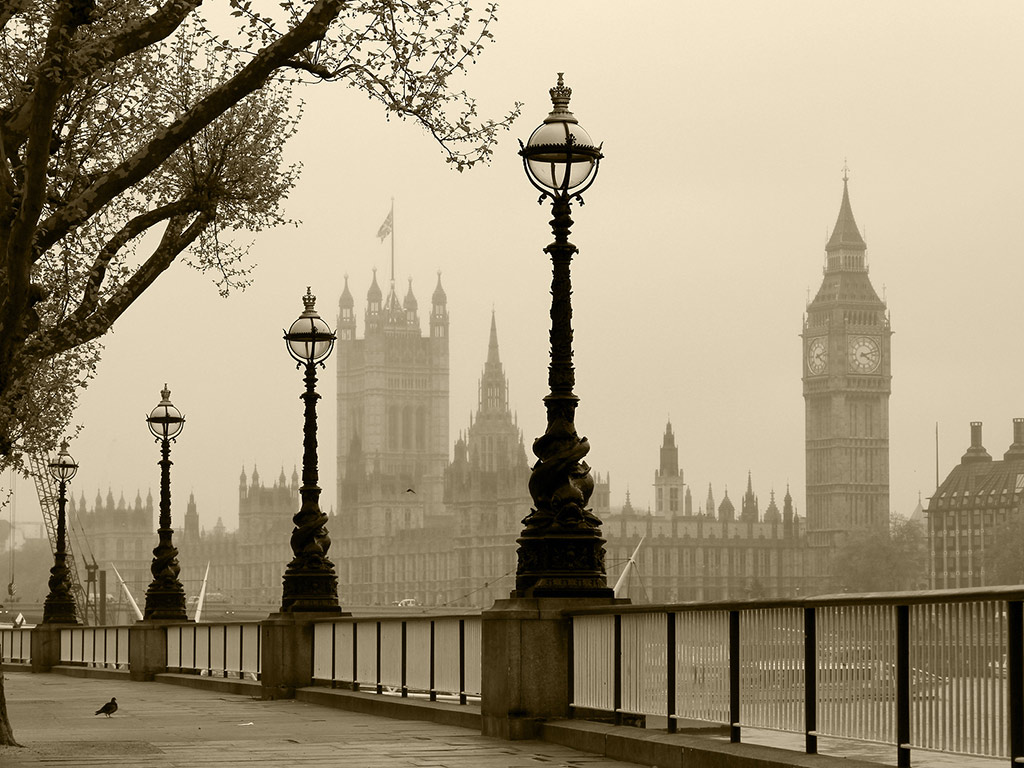 Jack the Ripper Haunted London and Sherlock Holmes Tour