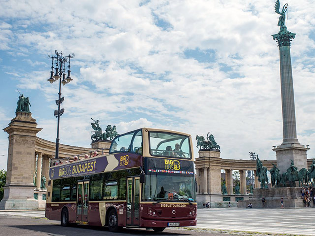  Big Bus Budapest Hop-on Hop-off Bus Tour