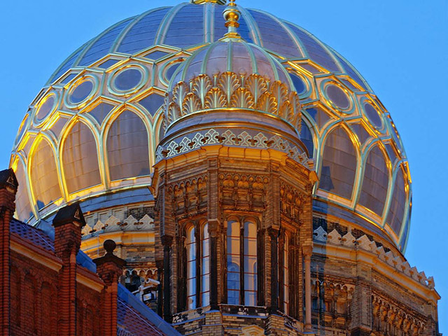 Historic and Jewish Quarter Walking Tour