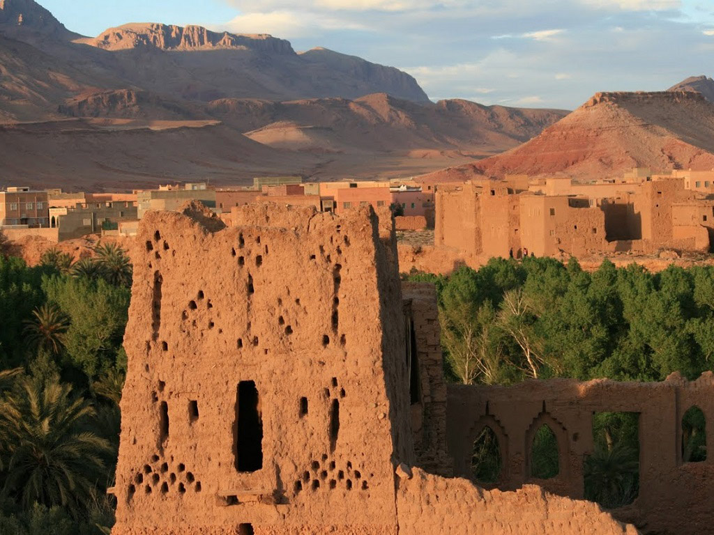 Morocco's Spectacular Kasbah 4x4 Tour - Marrakech