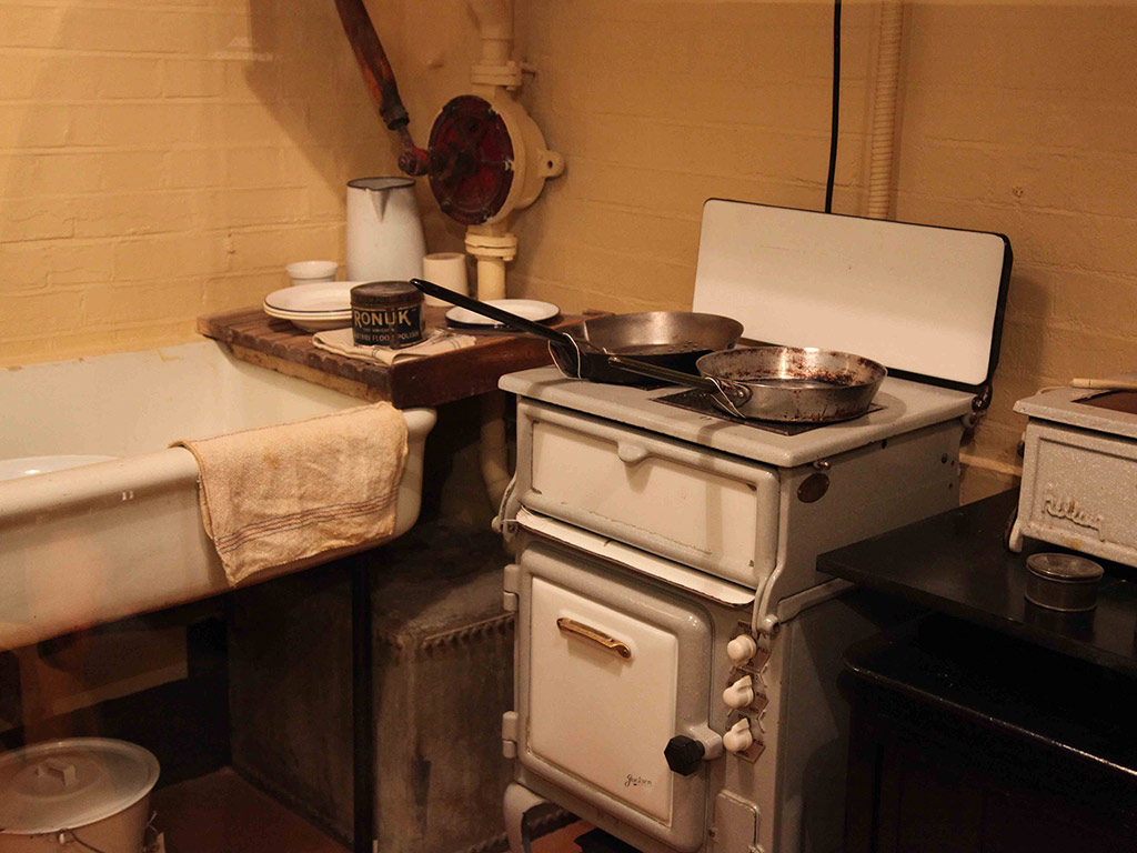 WWII Secrets of Westminster, Churchill's War Rooms and Museum - Walking Tour - London