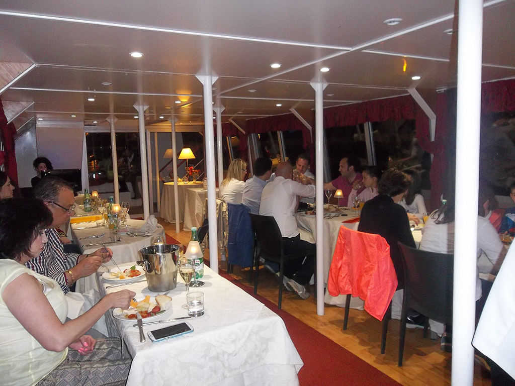 Tiber Cruise with Aperitif