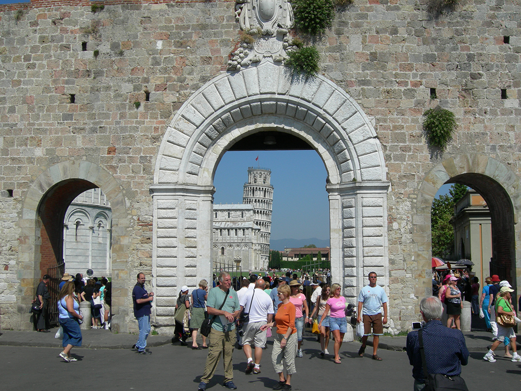 Special Offer:  Siena and Its Cathedral, S. Gimignano, Chianti and Pisa and typical Lunch with Wine  - Florence