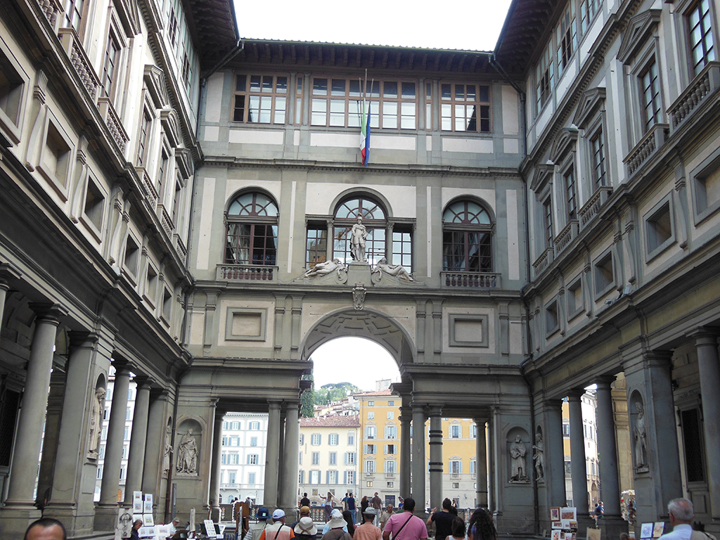 Uffizi Gallery Ticket with Direct Access and Optional Guided City Walk - Florence