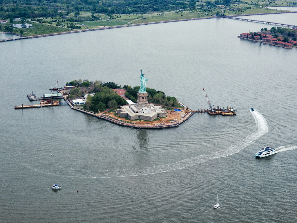 Daytime Ultimate Helicopter Tour - New York