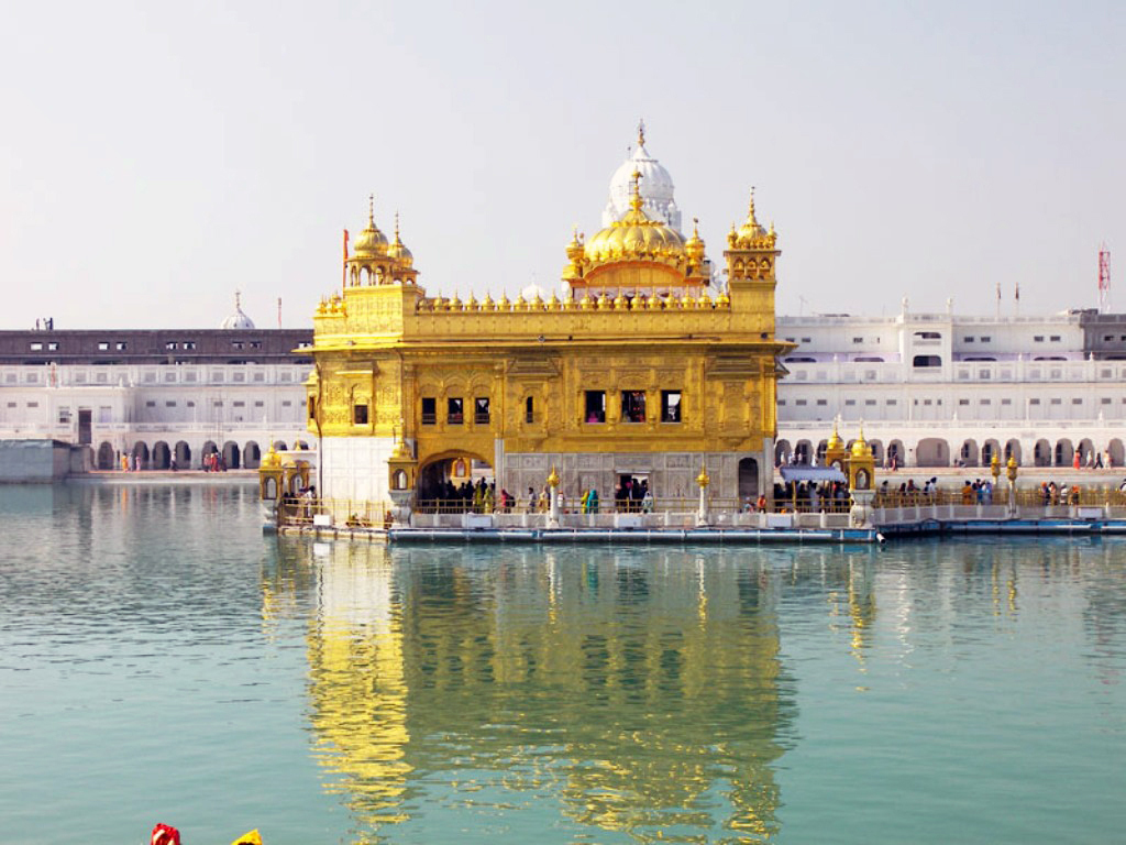 Sightseeing with the Temples of Amritsar - Private Full-Day Tour in Amritsar