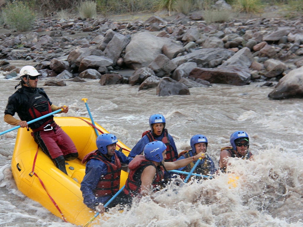 Rafting in Mendoza River