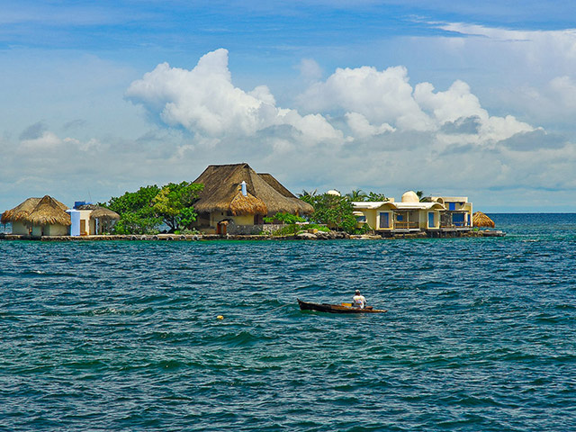 Excursion to Majagua Rosario Islands