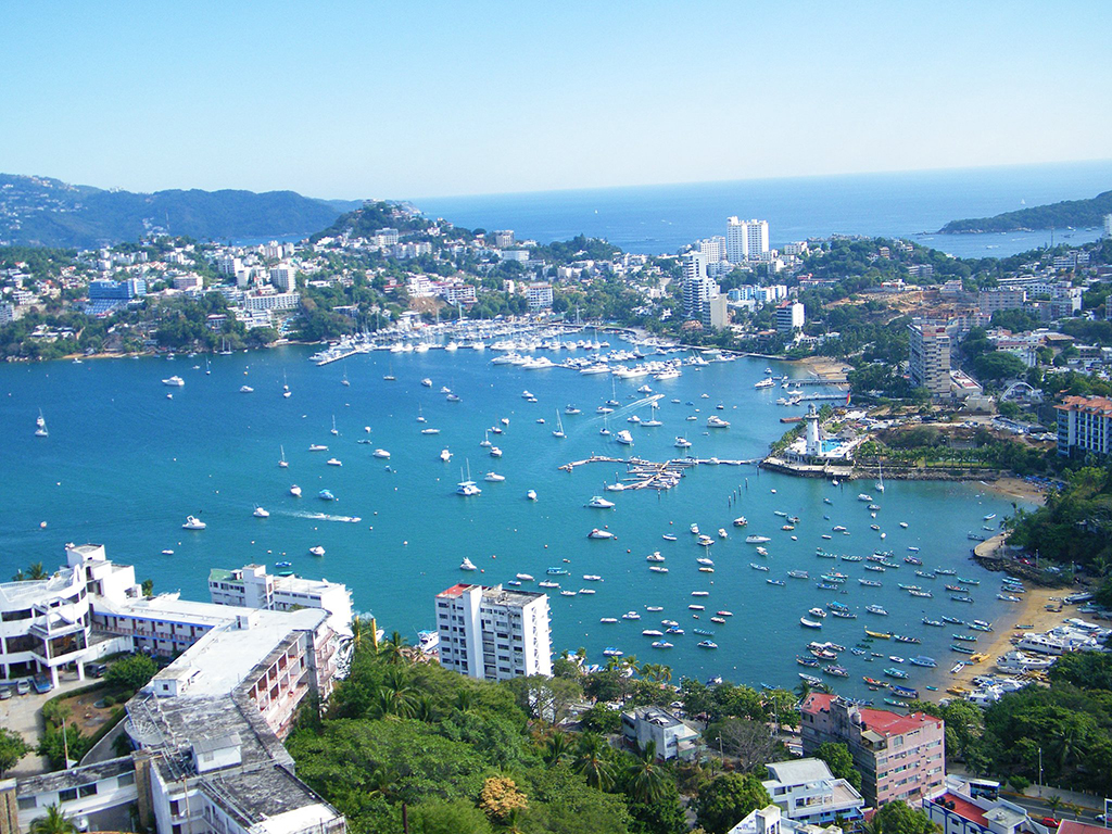 City Tour with La Quebrada Cliff Divers Show