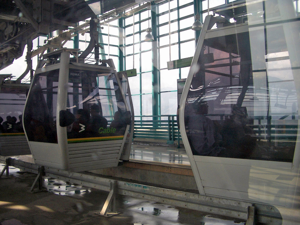 Metrocable and Explora Park - Private Tour - Medellin