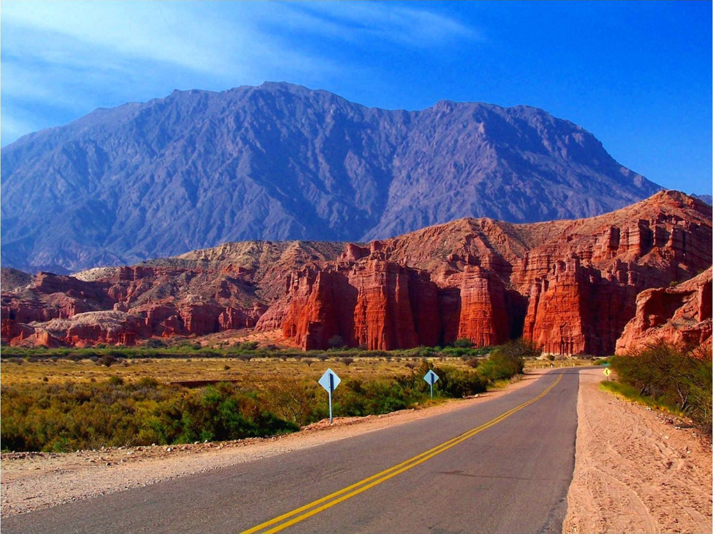 Calchaquies valley tour - Salta