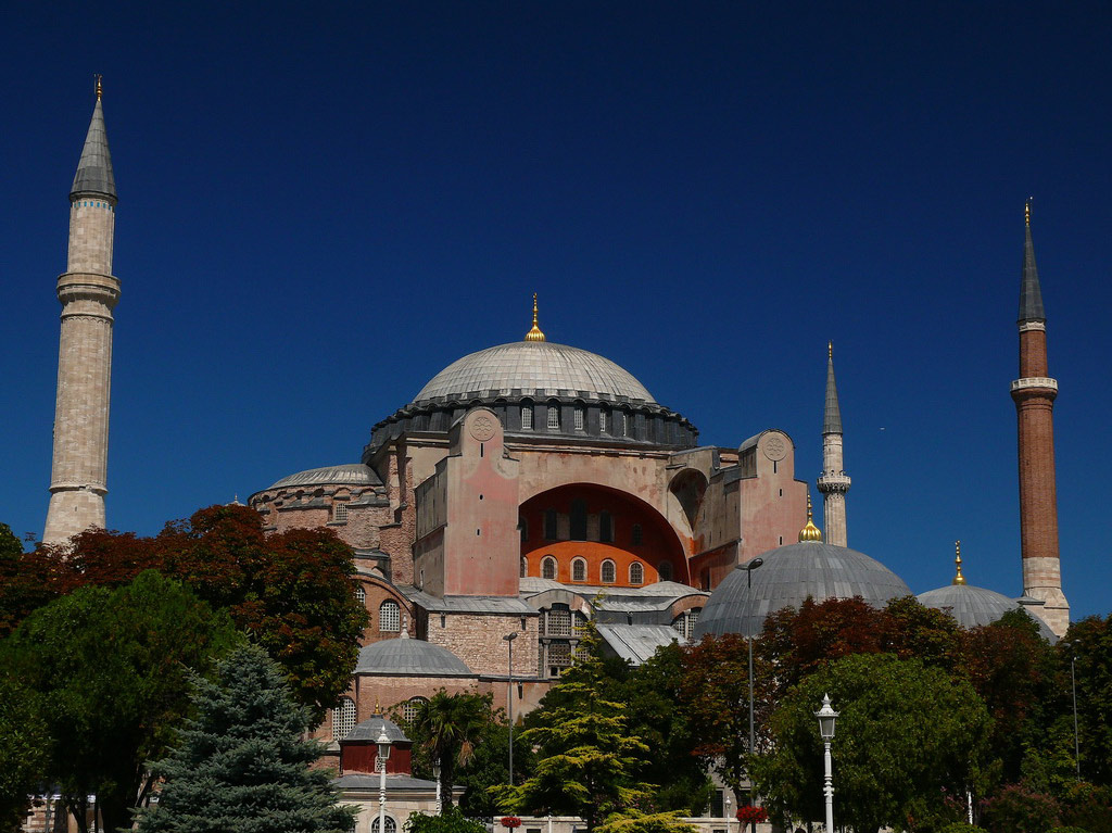 Classical Istanbul and Dolmabahce Palace - Full-Day Tour