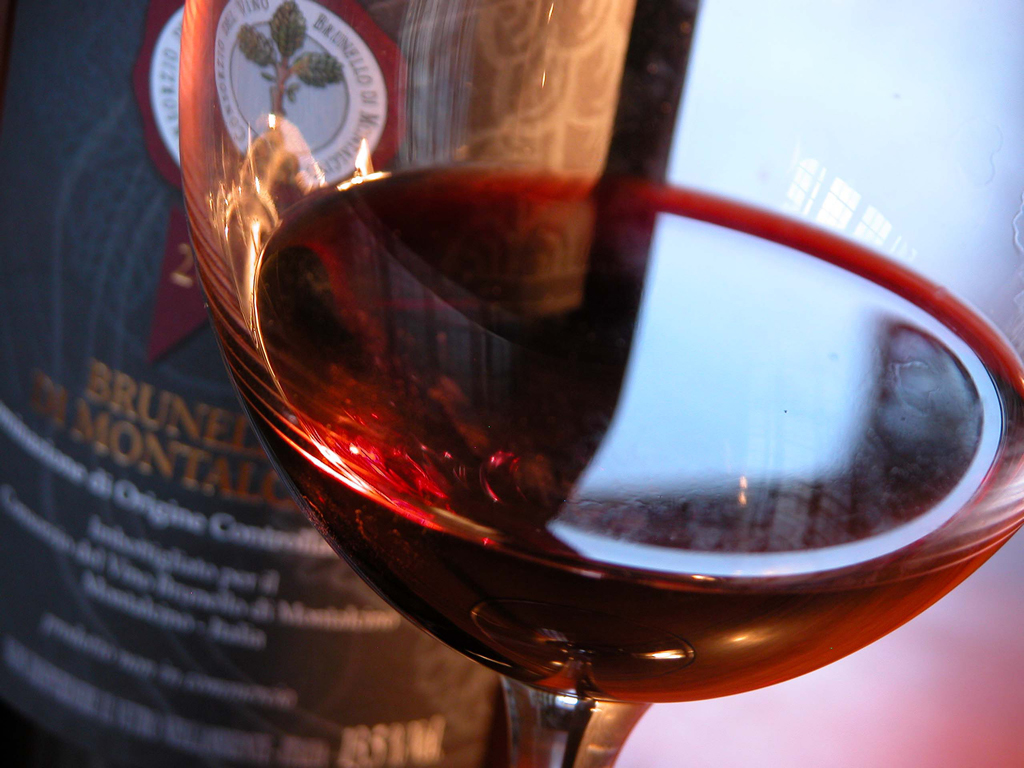 Discover Tuscany's Wine and Hills - Full-Day Tour