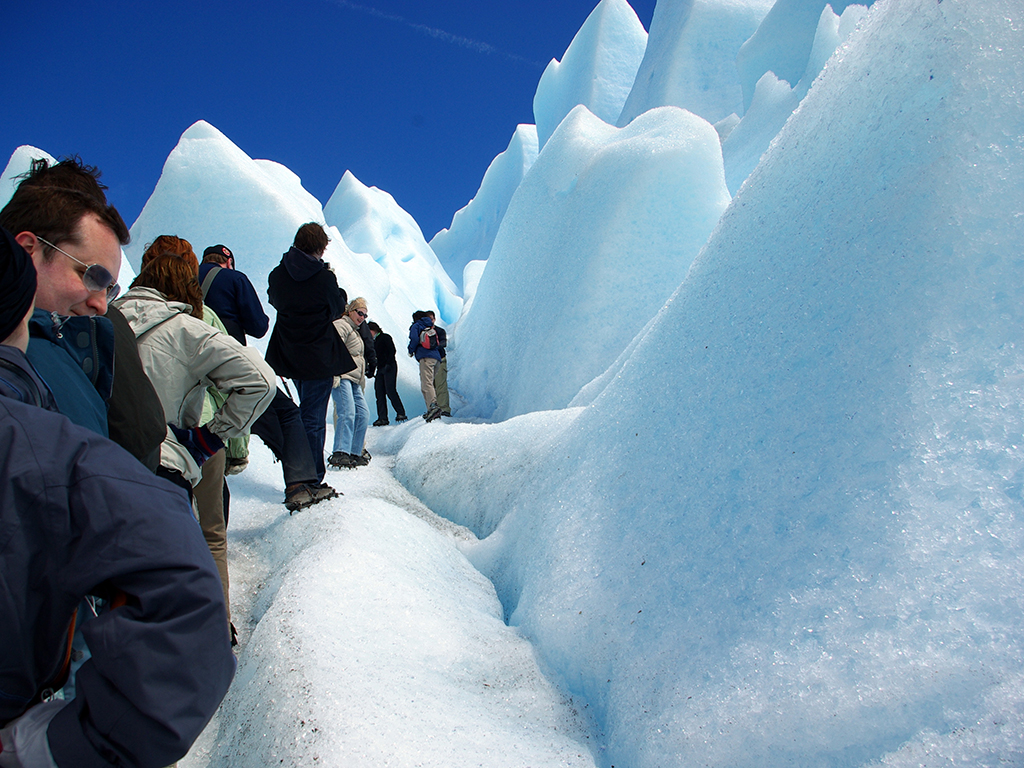 Perito Moreno Glacier: Minitrekking and Boat Ride - Calafate