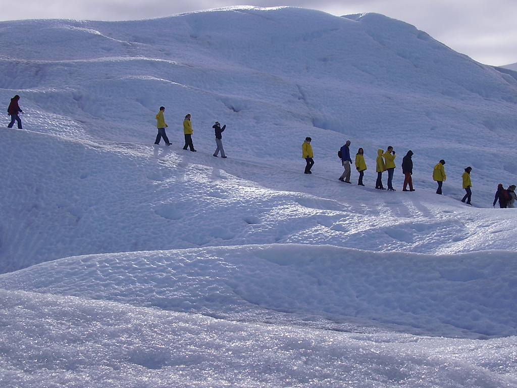 Perito Moreno Glacier: Minitrekking and Boat Ride - Calafate