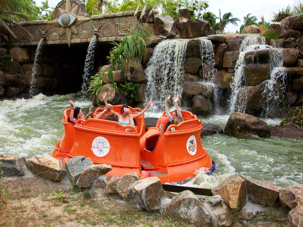 Guided Transportation to Beto Carrero World - Florianopolis