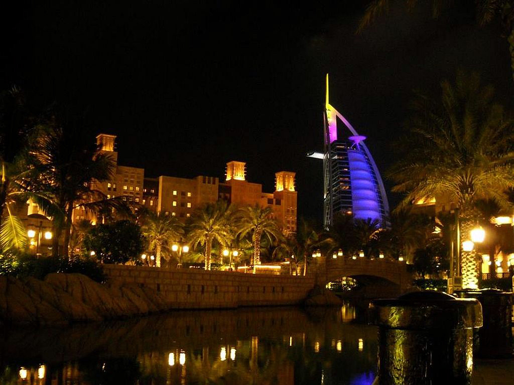 Dubai by Night City Tour