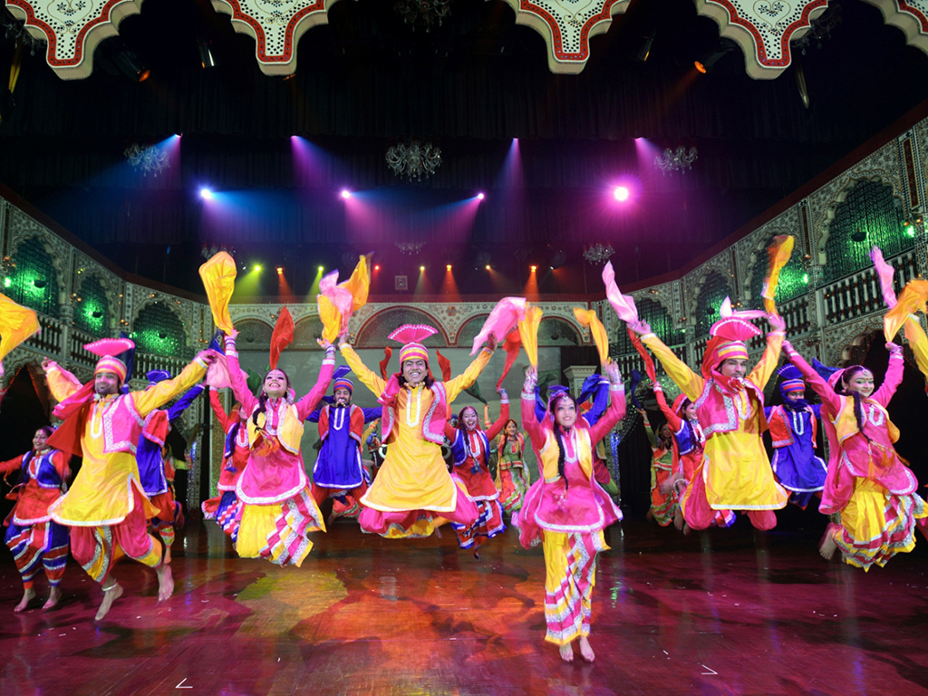 Utsav Rishton Ka Dance Show