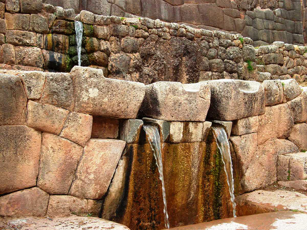 Discover Sacsayhuaman, Qenqo, Puka Pukara and Tambomachay - Half- Day Private Tour - Cusco